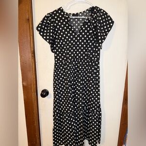 Who What Wear Black and White Polka Dot Midi Dress